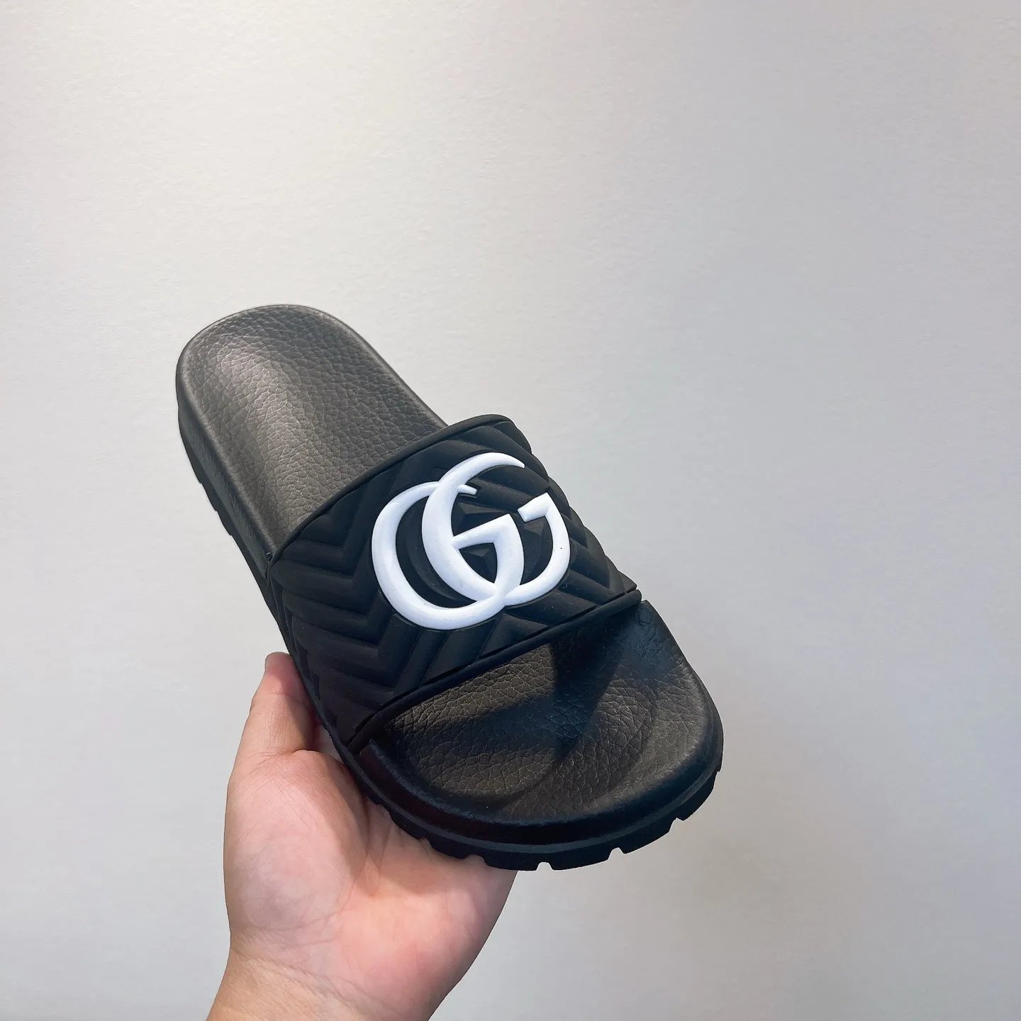 Men's Men's Shoes 130🐮🐮Gucci Gucci Slippers Gucci 2024 latest beach sandals slippers Original molding double G LOGO Original molding consistent Outsole: Men's Men's Shoes u double-layer outsole Size: 35-46